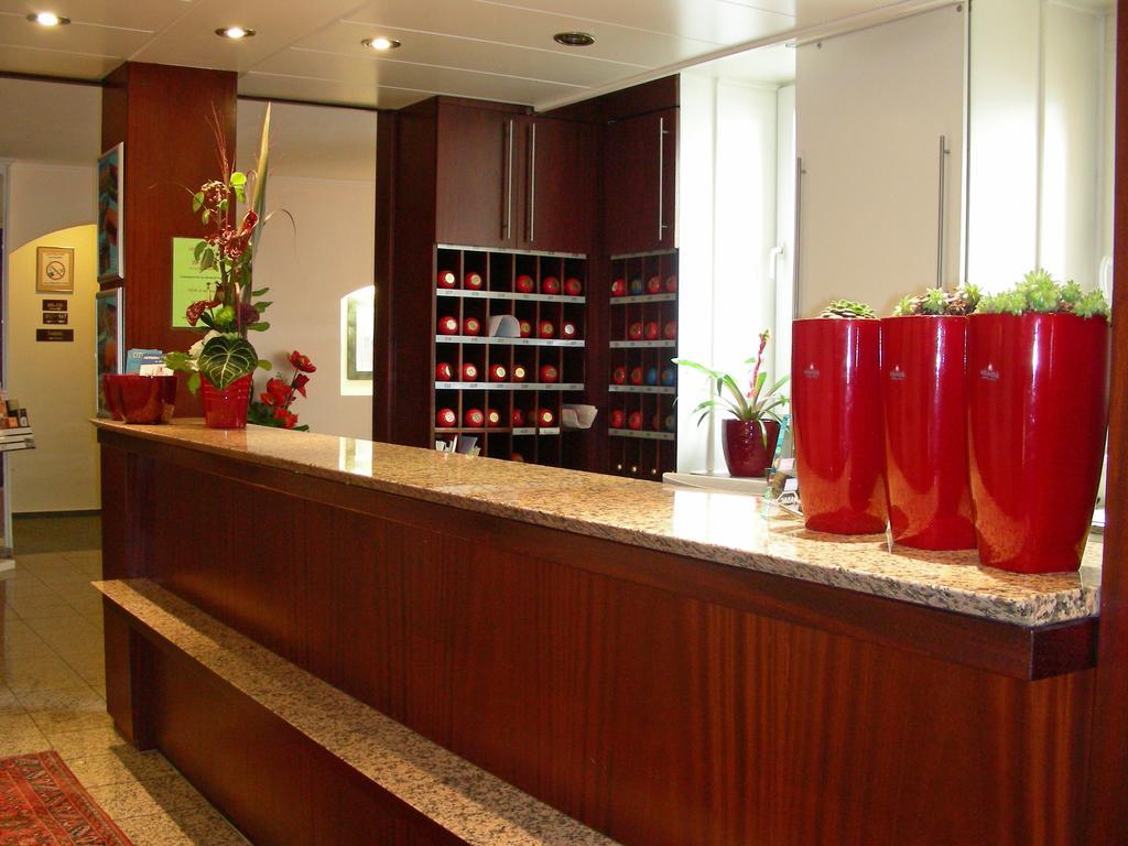 Hotel Astoria Francfort-sur-le-Main Extérieur photo