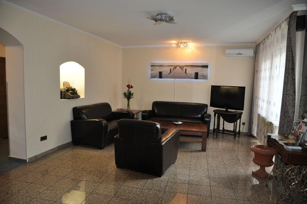 Hotel Astoria Francfort-sur-le-Main Extérieur photo